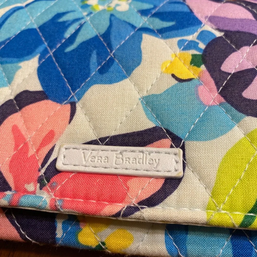 Vera Bradley Marian Floral Wallet / Clutch with atrap - Picture 3 of 12
